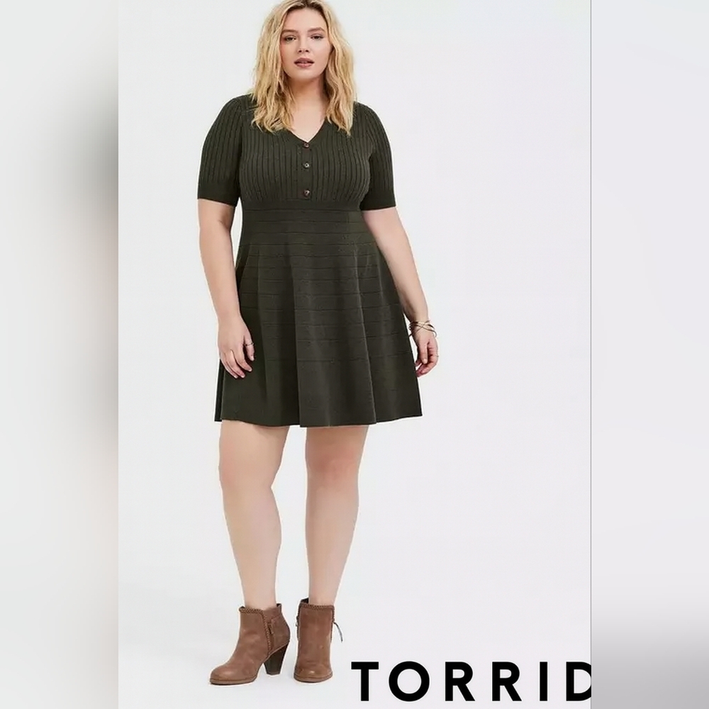 TORRID Green Ribbed Knit Skater Barbie Mini‎ Sweater Dress with Buttons (#1,555)